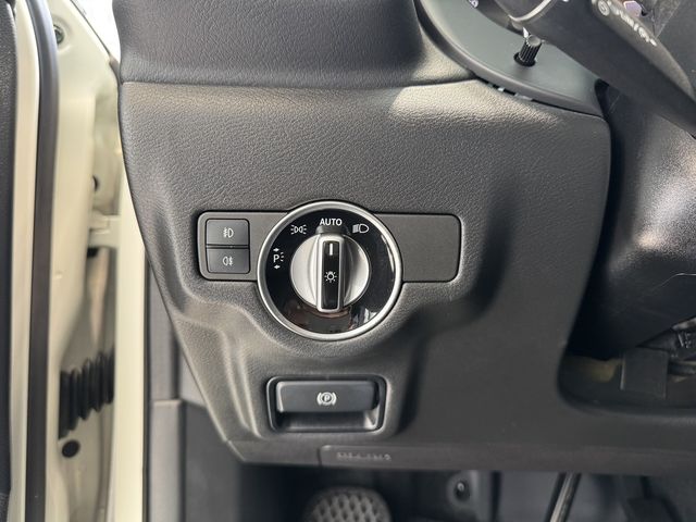 INFINITI無限 Q30  第31張相片