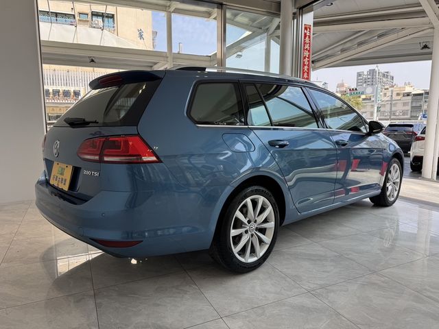 VOLKSWAGEN福斯 GOLF VARIANT  第3張相片