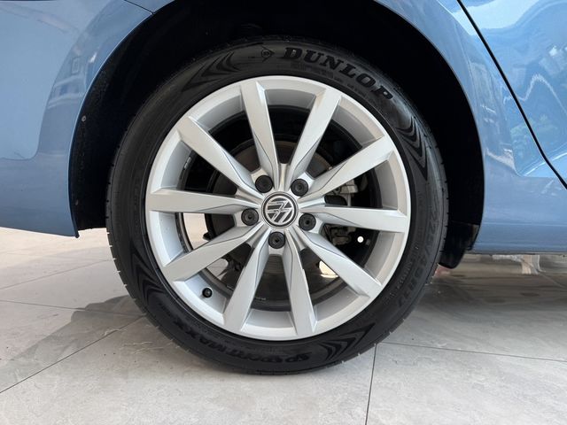 VOLKSWAGEN福斯 GOLF VARIANT  第5張相片