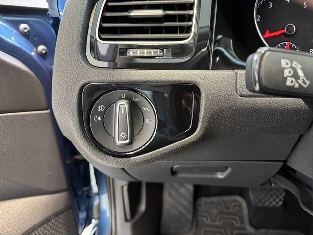 VOLKSWAGEN福斯 GOLF VARIANT  第33張相片
