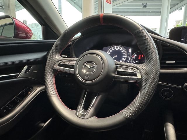 MAZDA馬自達 MAZDA 3  第4張相片
