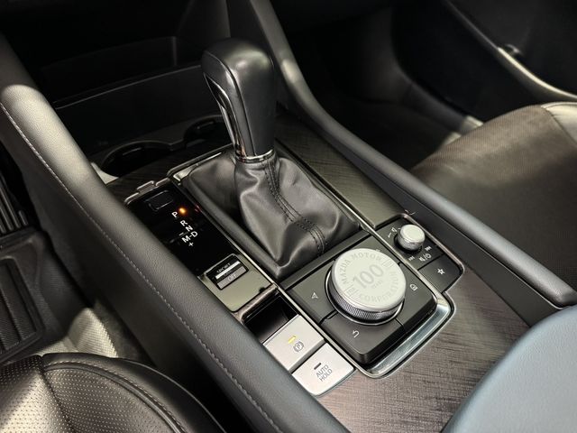 MAZDA馬自達 MAZDA 3  第9張相片