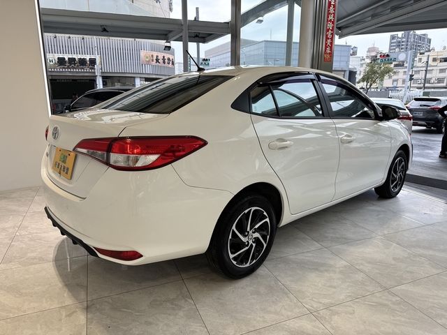 TOYOTA豐田 VIOS  第2張相片