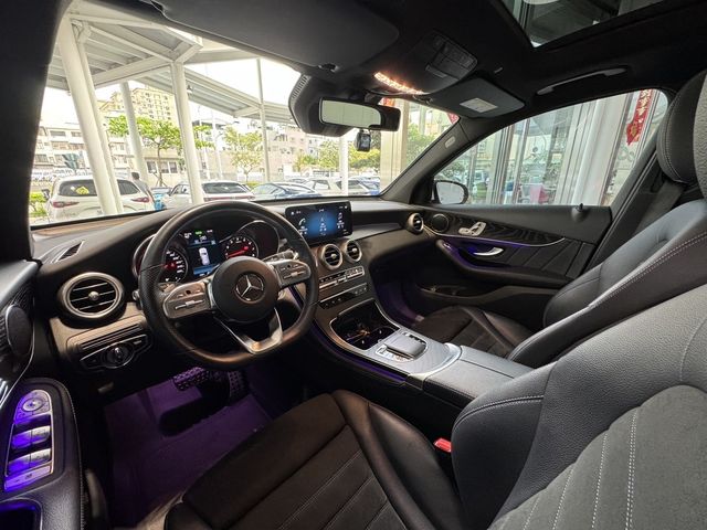 M-BENZ賓士 GLC300  第7張相片