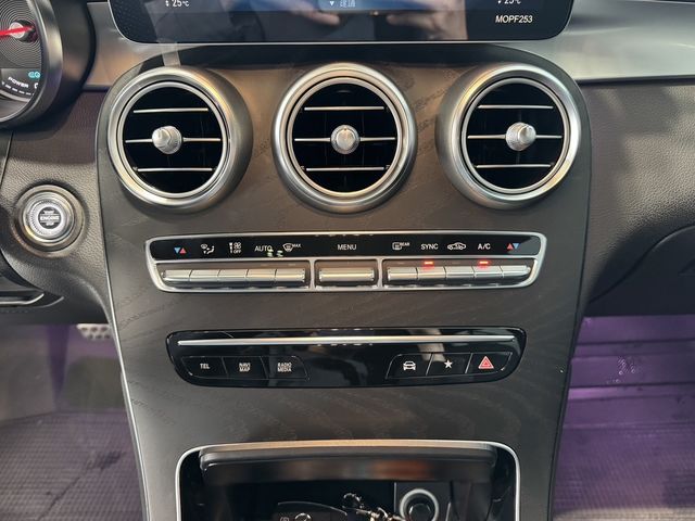 M-BENZ賓士 GLC300  第12張相片
