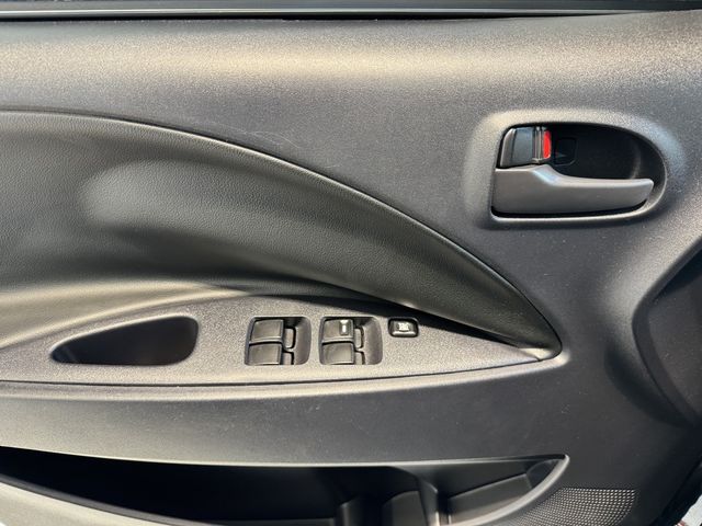 MITSUBISHI三菱 ZINGER  第15張相片