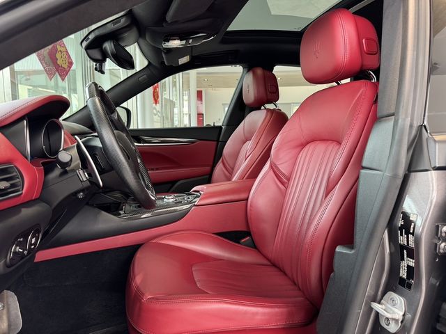 MASERATI瑪莎拉蒂 LEVANTE S  第9張相片