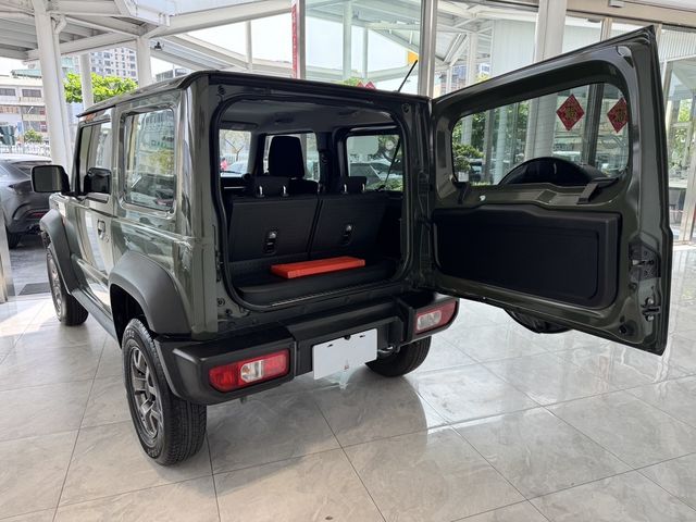 SUZUKI鈴木 JIMNY  第6張相片