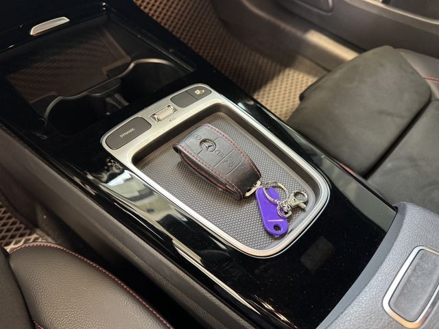 M-BENZ賓士 A180  第10張相片