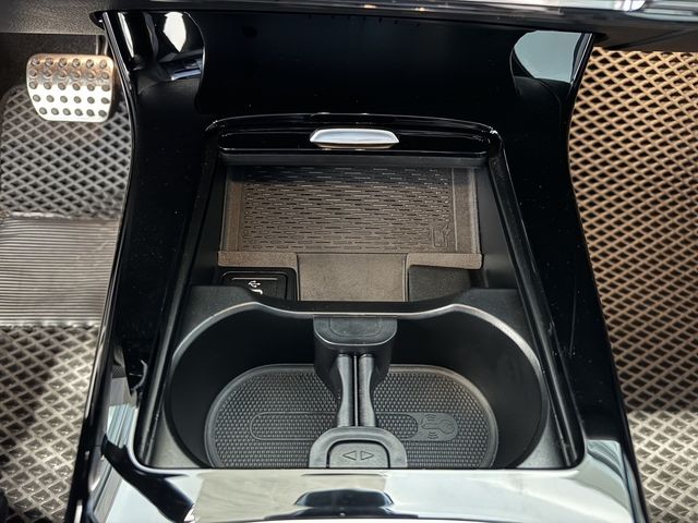 M-BENZ賓士 A180  第11張相片