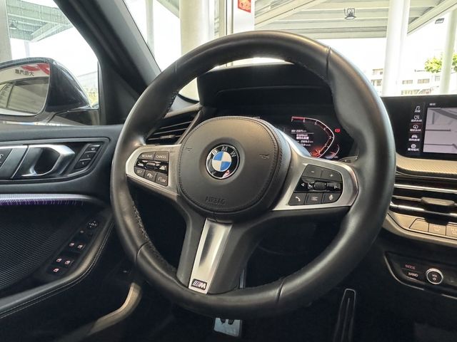 BMW寶馬 118I  第4張相片
