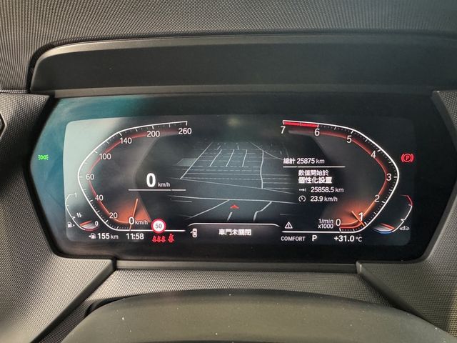BMW寶馬 118I  第11張相片