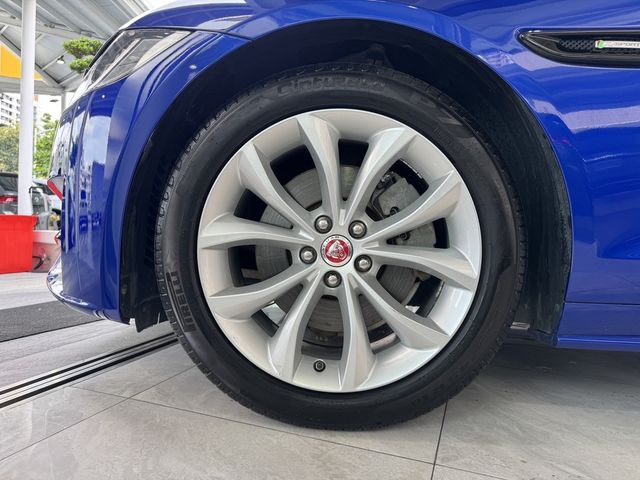 JAGUAR捷豹 XF  第3張相片