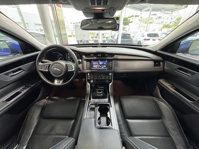 JAGUAR捷豹 XF  第5張相片