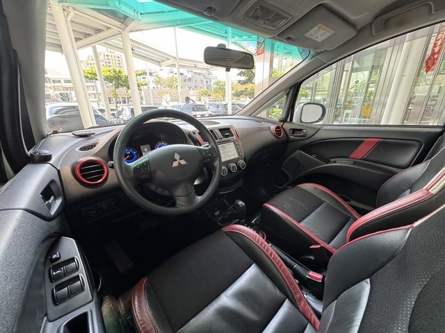 MITSUBISHI三菱 COLT PLUS  第7張相片