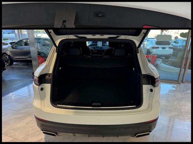 PORSCHE保時捷 CAYENNE  第19張相片