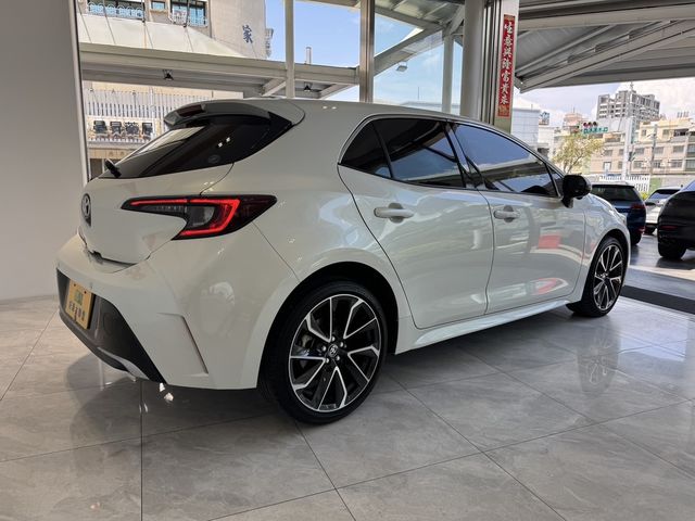 TOYOTA豐田 COROLLA SPORT  第2張相片