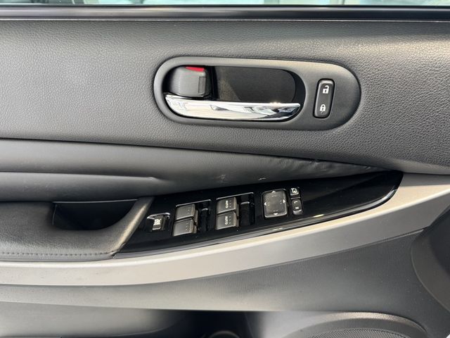 MAZDA馬自達 CX-7  第15張相片