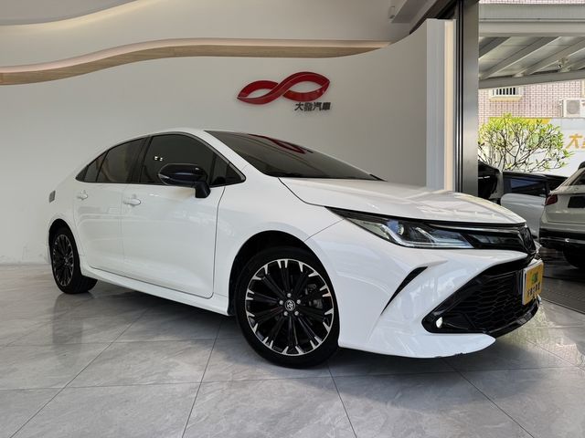 TOYOTA豐田 ALTIS  第1張相片