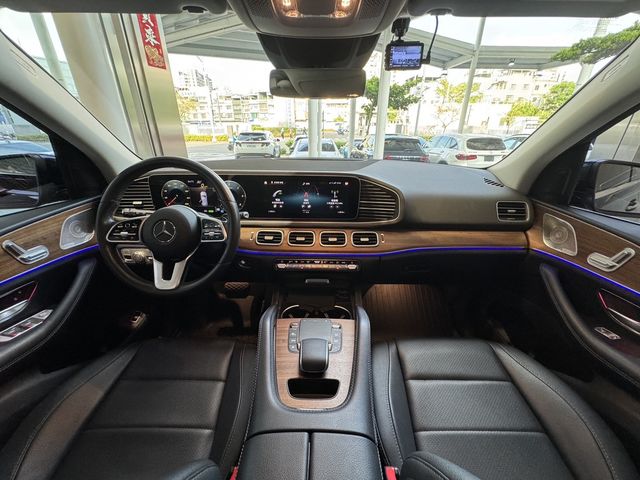 M-BENZ賓士 GLE300D  第5張相片