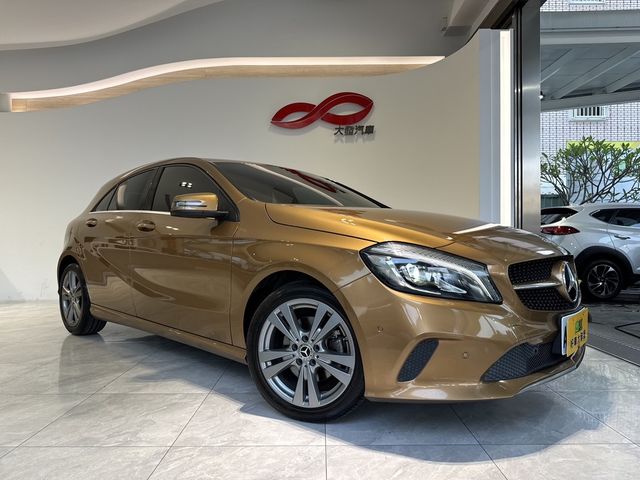 M-BENZ賓士 A180  第1張相片