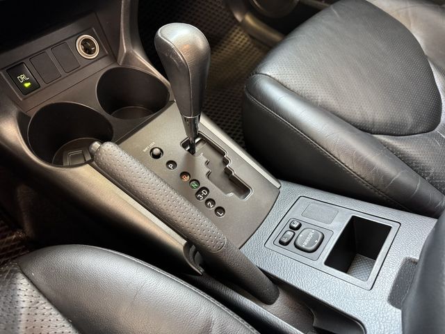 TOYOTA豐田 RAV4  第8張相片