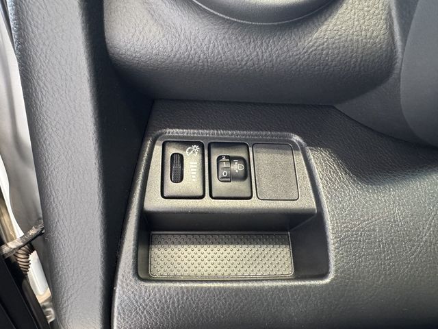 TOYOTA豐田 RAV4  第13張相片