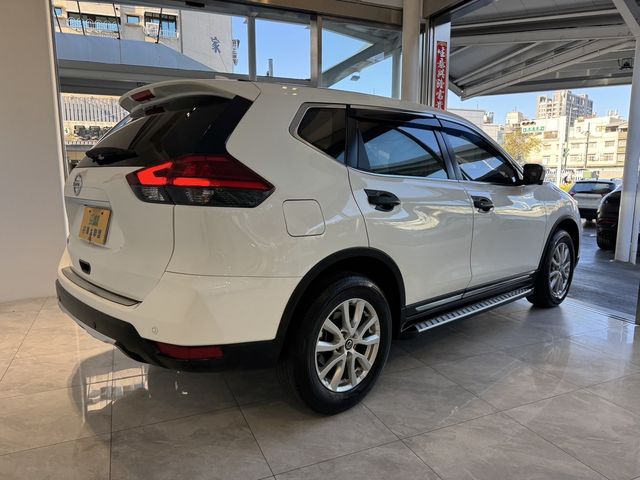 NISSAN日產 X-TRAIL  第2張相片