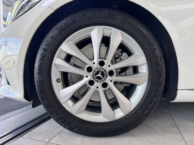 M-BENZ賓士 C200  第3張相片
