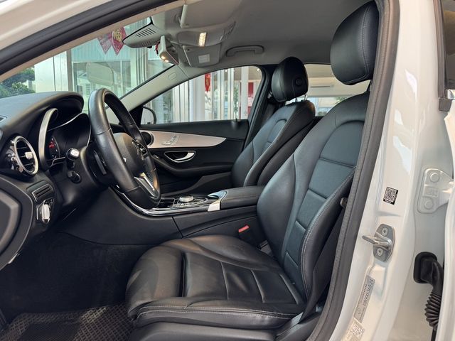M-BENZ賓士 C200  第8張相片