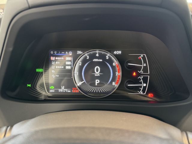 LEXUS凌志 UX250H  第15張相片