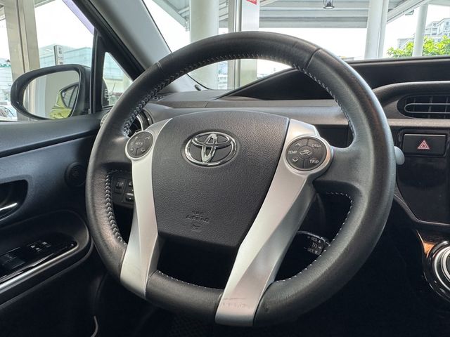 TOYOTA豐田 PRIUS C  第6張相片