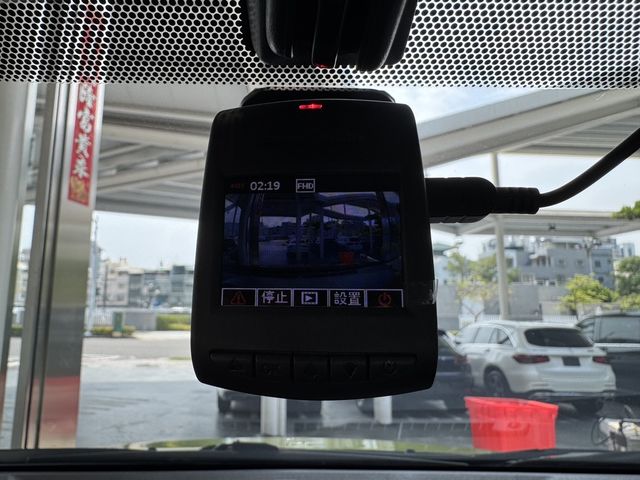TOYOTA豐田 PRIUS C  第11張相片