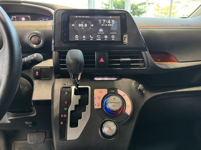 TOYOTA豐田 SIENTA  第12張相片