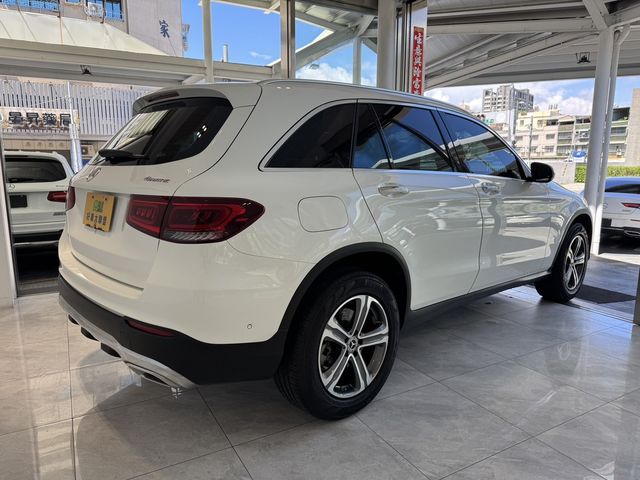 M-BENZ賓士 GLC200  第2張相片