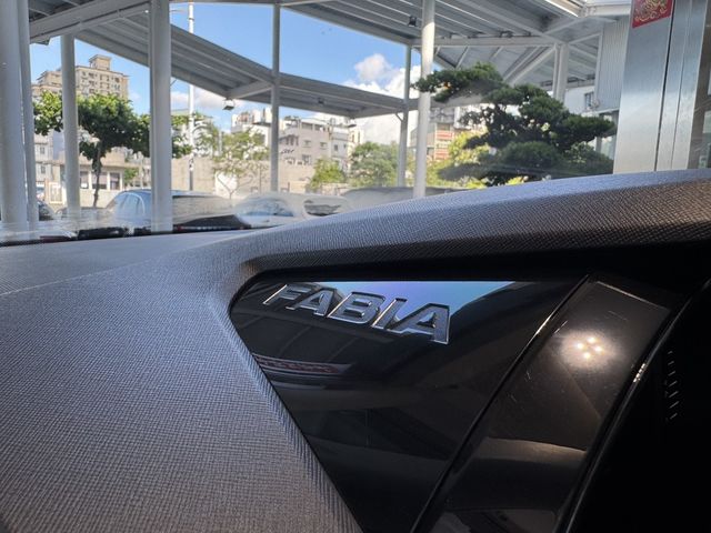 SKODA司科達 FABIA  第3張相片