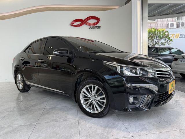 TOYOTA豐田 ALTIS  第1張相片