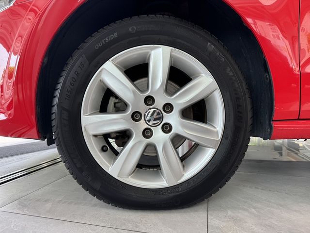 VOLKSWAGEN福斯 POLO  第4張相片