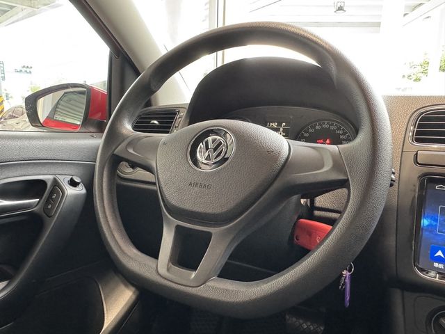 VOLKSWAGEN福斯 POLO  第5張相片