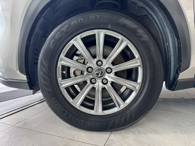 LEXUS凌志 NX200  第3張相片