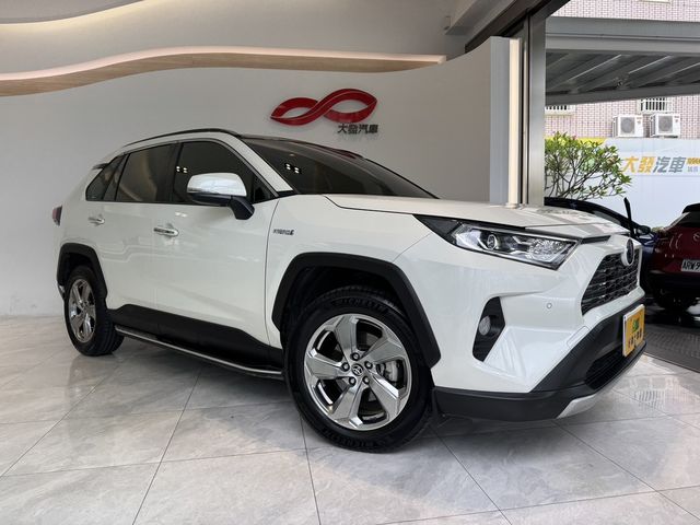 TOYOTA豐田 RAV4  第1張相片
