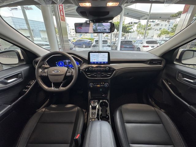 FORD福特 KUGA  第5張相片
