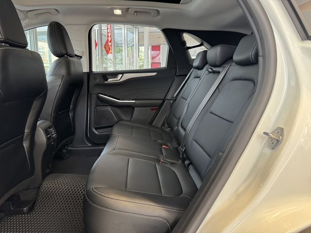 FORD福特 KUGA  第7張相片