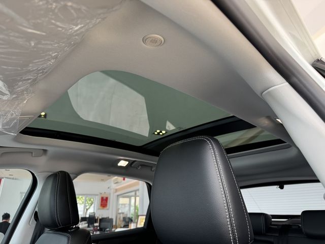 FORD福特 KUGA  第9張相片