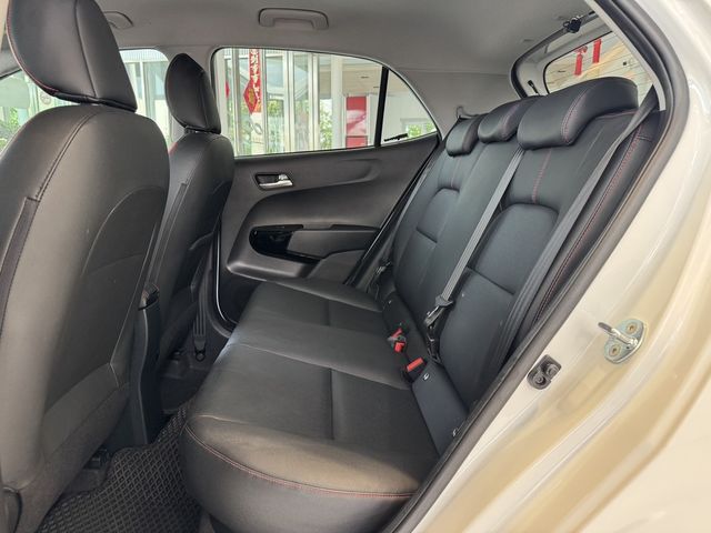 KIA起亞 PICANTO  第7張相片