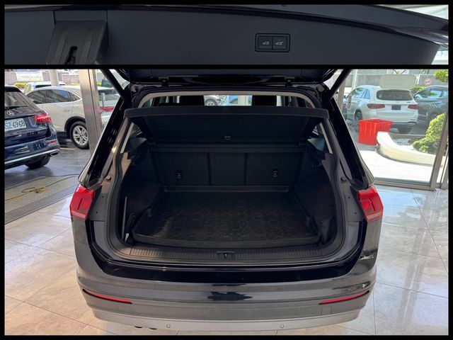 VOLKSWAGEN福斯 TIGUAN  第18張相片
