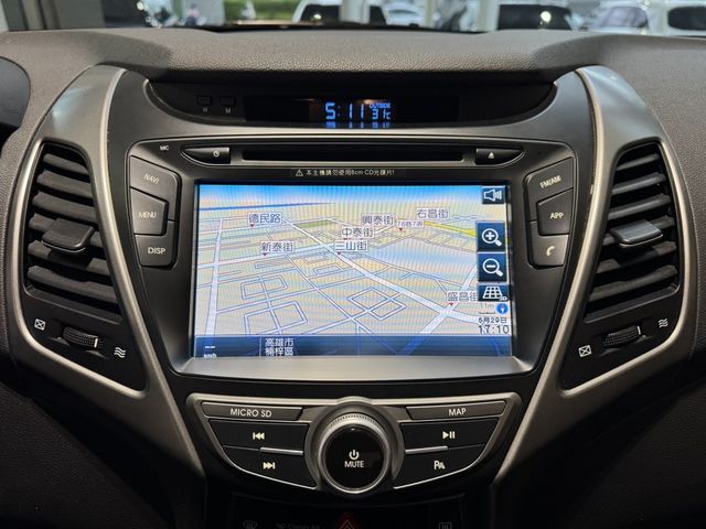 HYUNDAI現代 ELANTRA  第13張相片