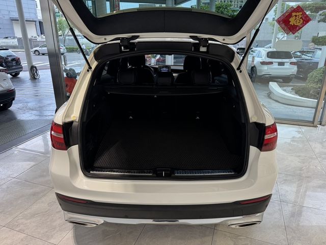 M-BENZ賓士 GLC250  第3張相片