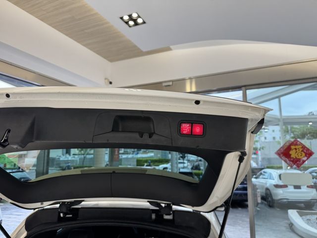 M-BENZ賓士 GLC250  第4張相片
