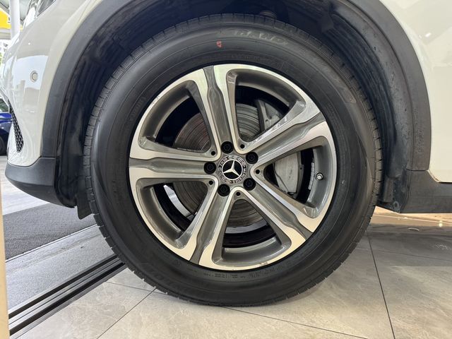 M-BENZ賓士 GLC250  第5張相片